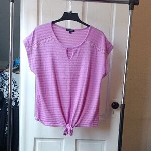 Elegant Purple Women's Short Sleeve Top with Lace Accents